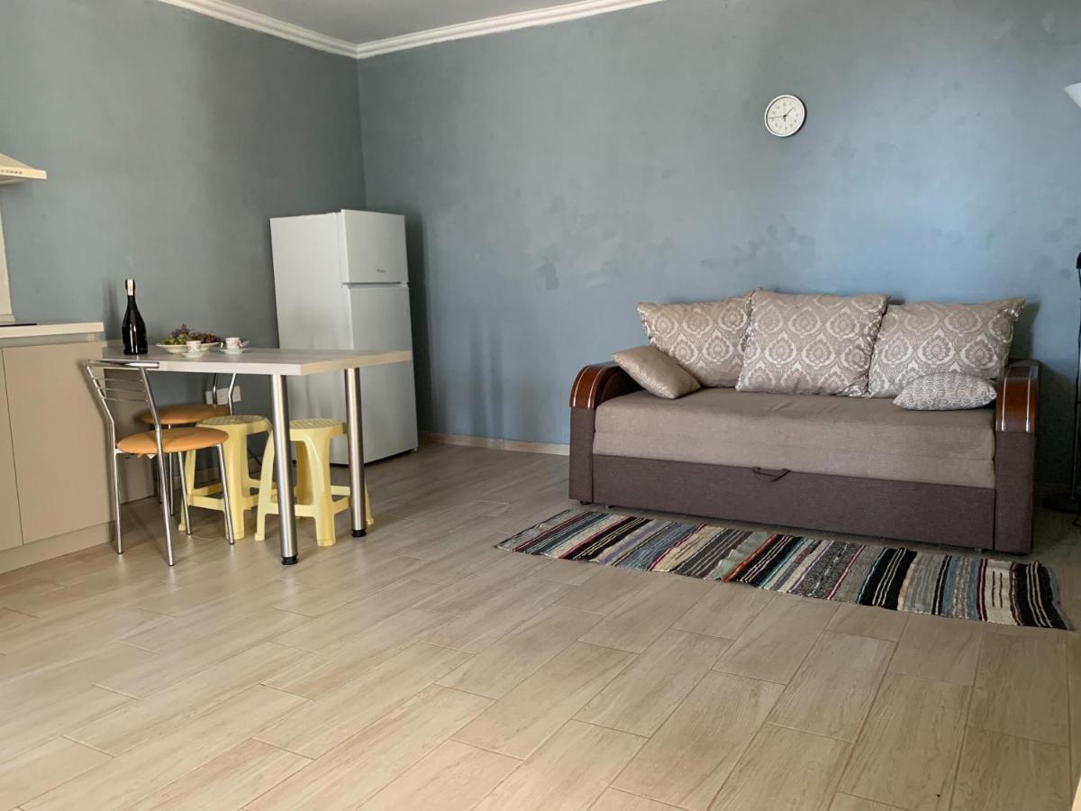 Bukhta Aparthotel Vapnyarka Bagian luar foto