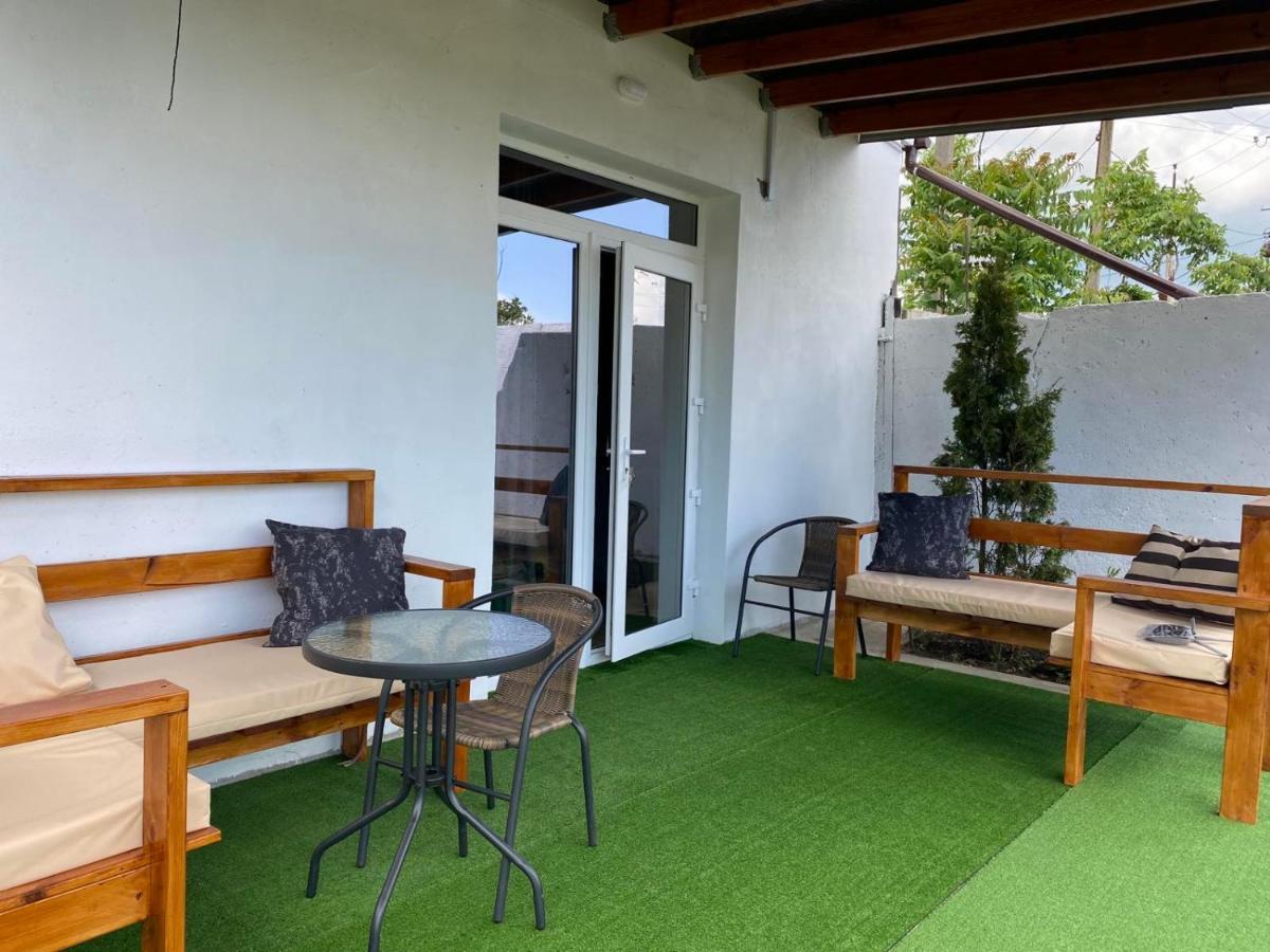 Bukhta Aparthotel Vapnyarka Bagian luar foto